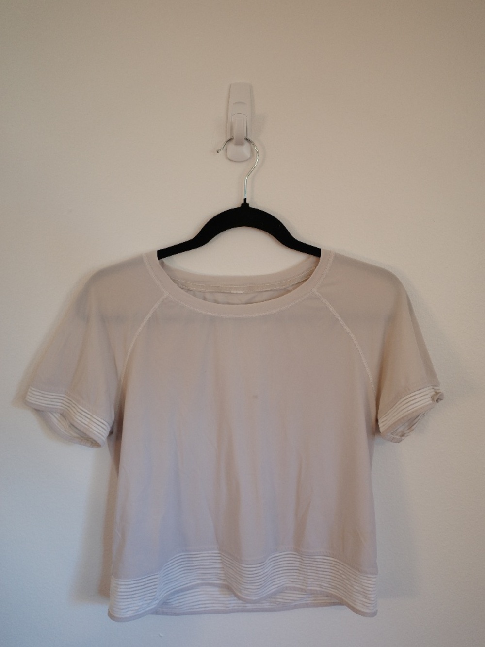 Lululemon Cropped Tee